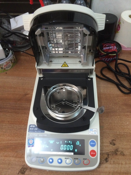 Cân sấy ẩm MX-50-AND Nhật Bản
